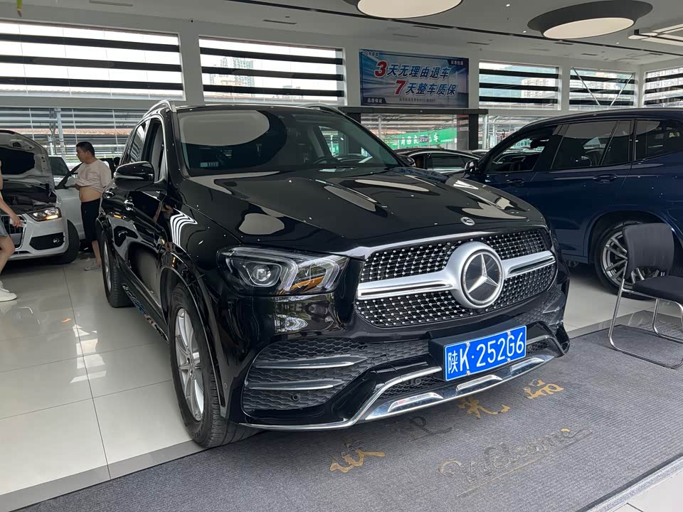 Mercedes-Benz GLE Mercedes-Benz GLE