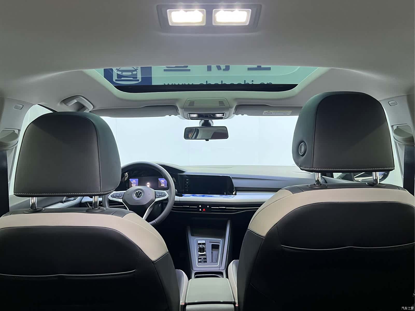 Volkswagen Golf, 2023 14