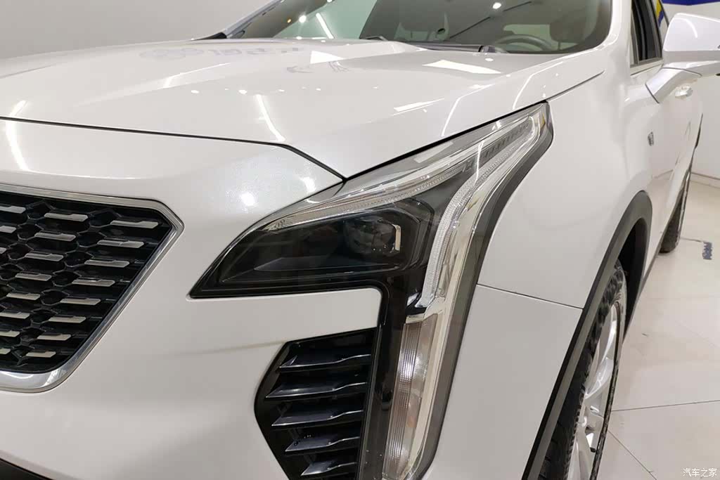 Cadillac XT4, 2021 все фото