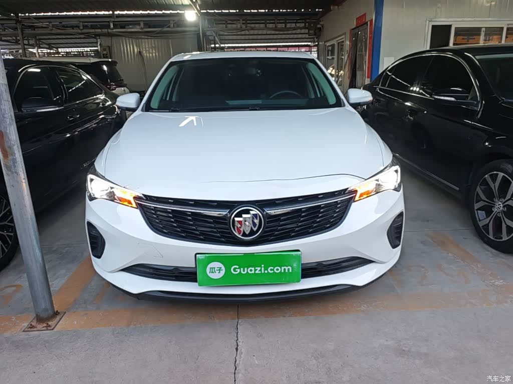Buick Verano, 2022 3