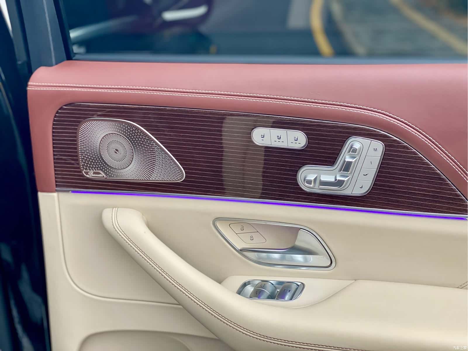 Maybach GLS, 2022 25
