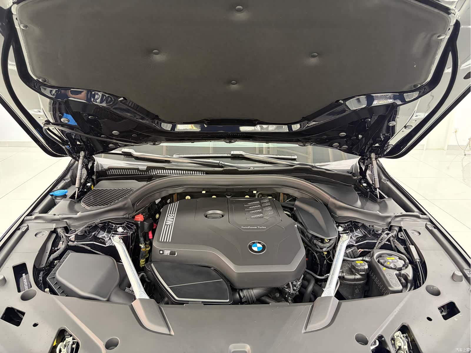 BMW 6 Series GT, 2023 22