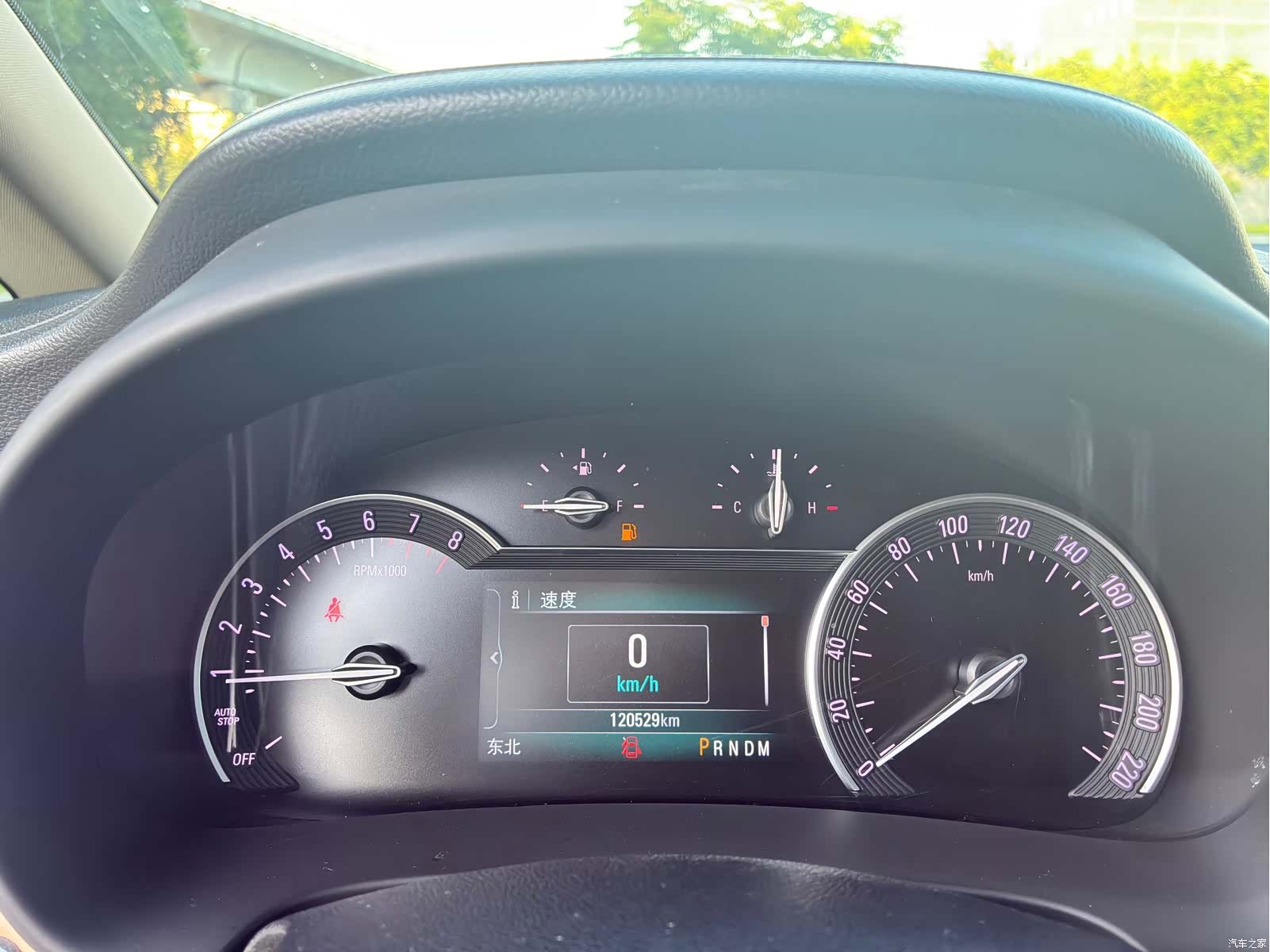 Buick GL8, 2017 14