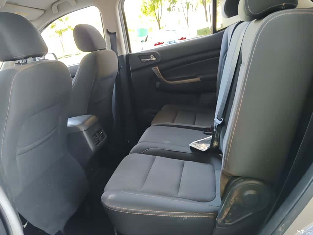 Changan CX70, 2016 17