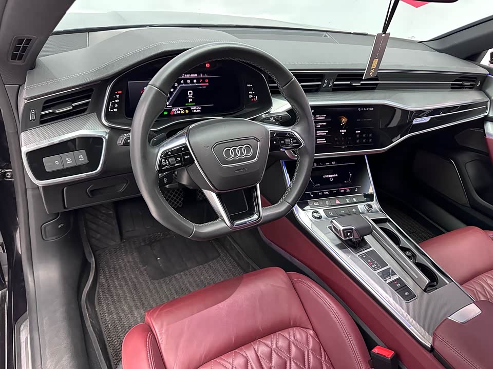 Audi A7L