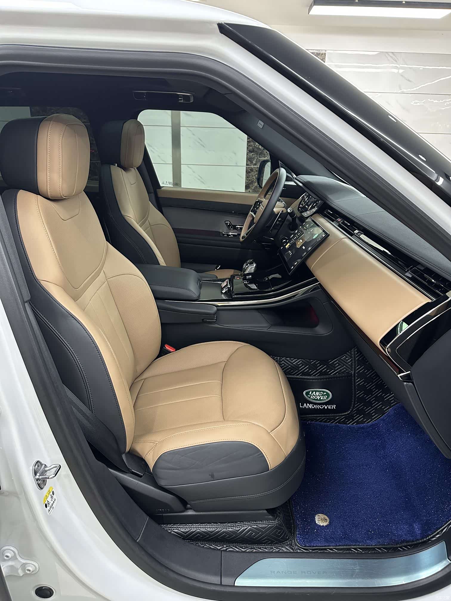 Land Rover Range Rover, 2024 12
