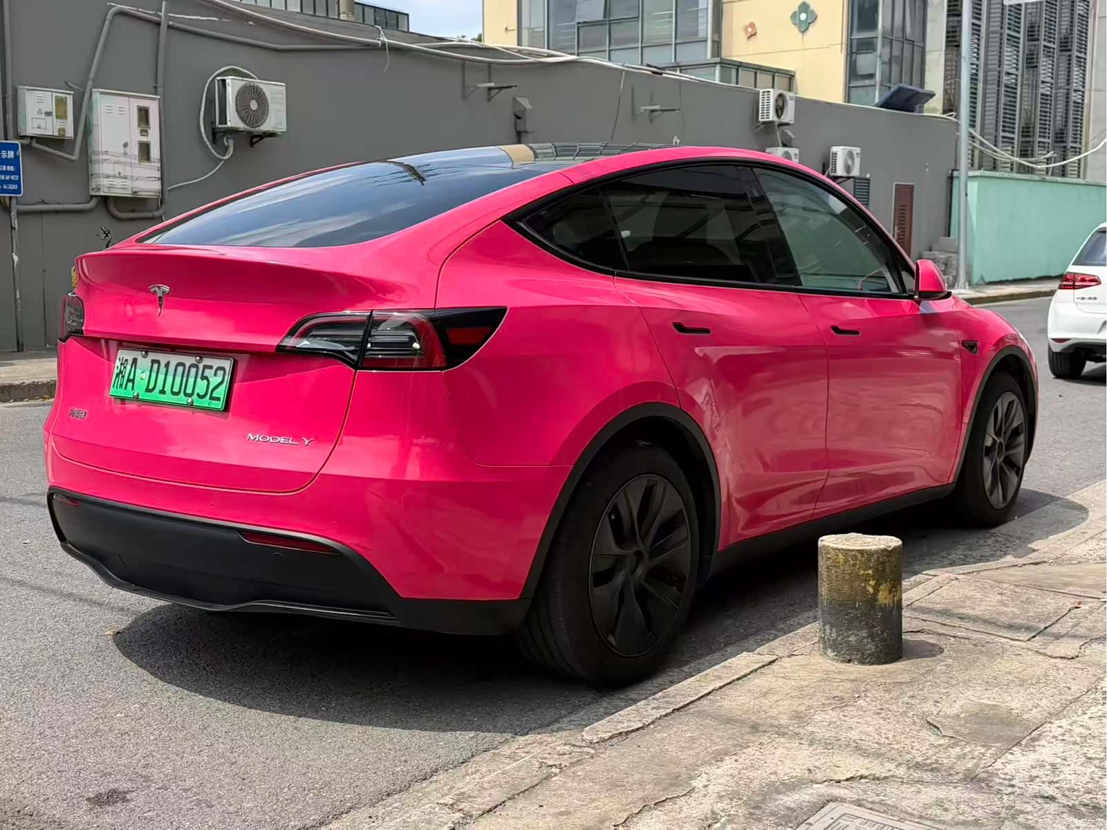 Tesla Model Y, 2024 3