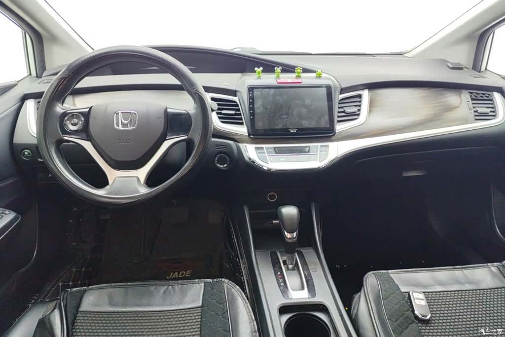 Honda Jade, 2018 12