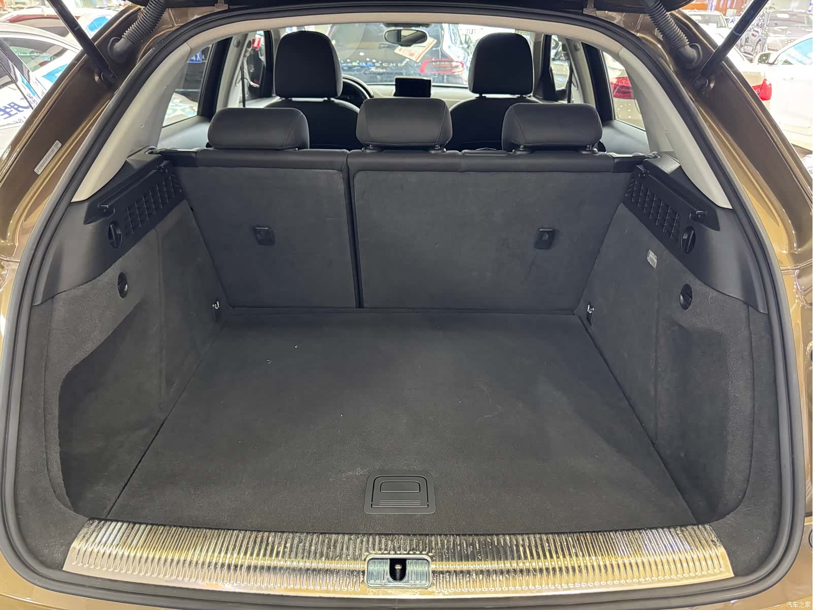 Audi Q3, 2016 17