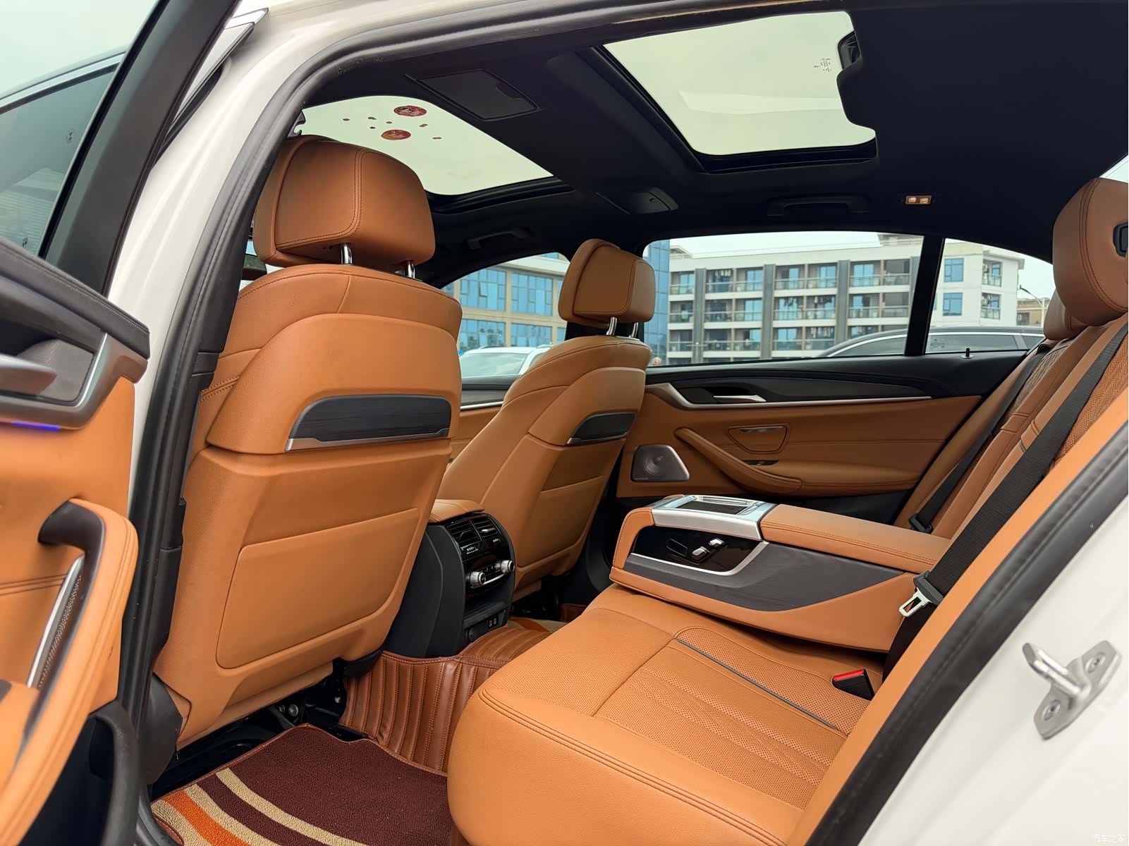 BMW 5 Series, 2022 6