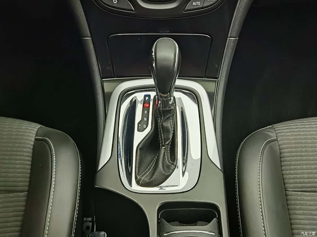 Buick Regal, 2015 13