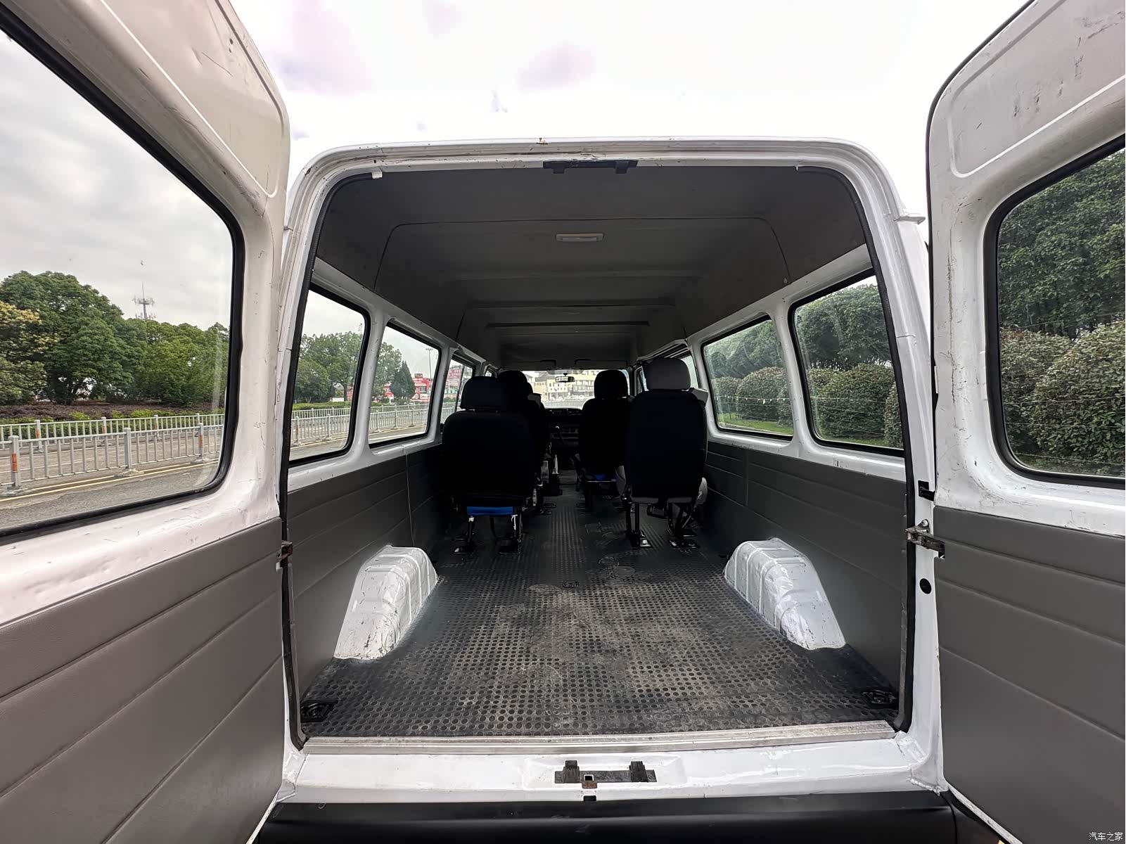 Ford JX493ZLQ, 2016 12