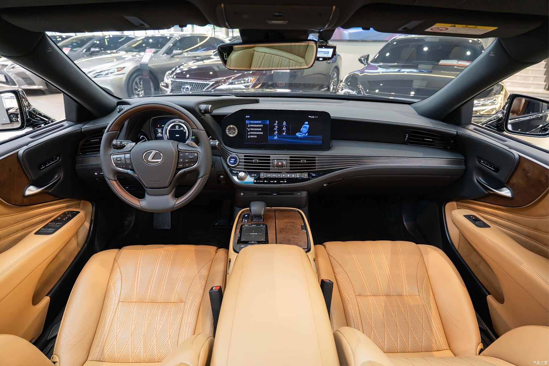 Lexus LS, 2021 13