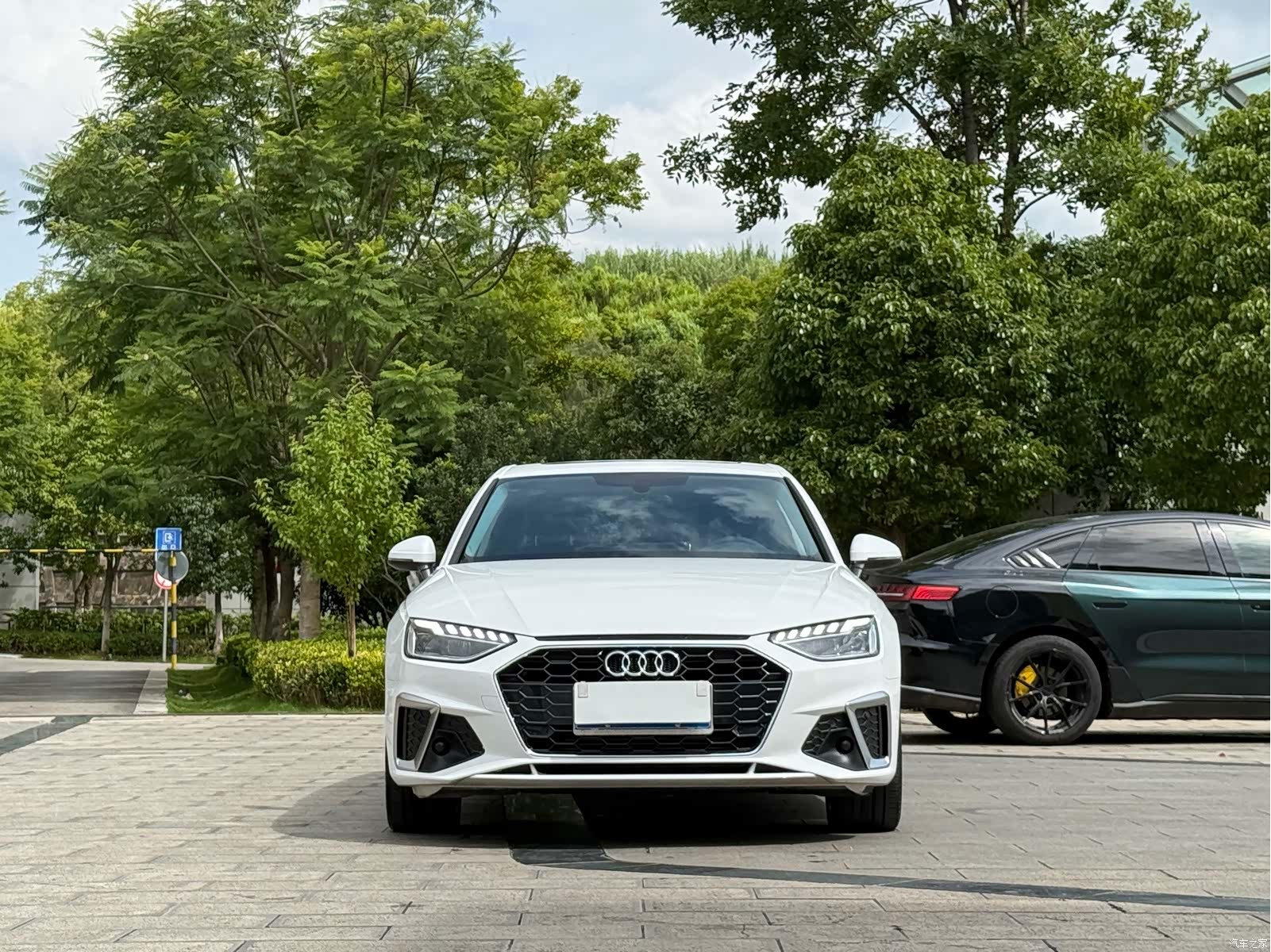 Audi A4L, 2022 2