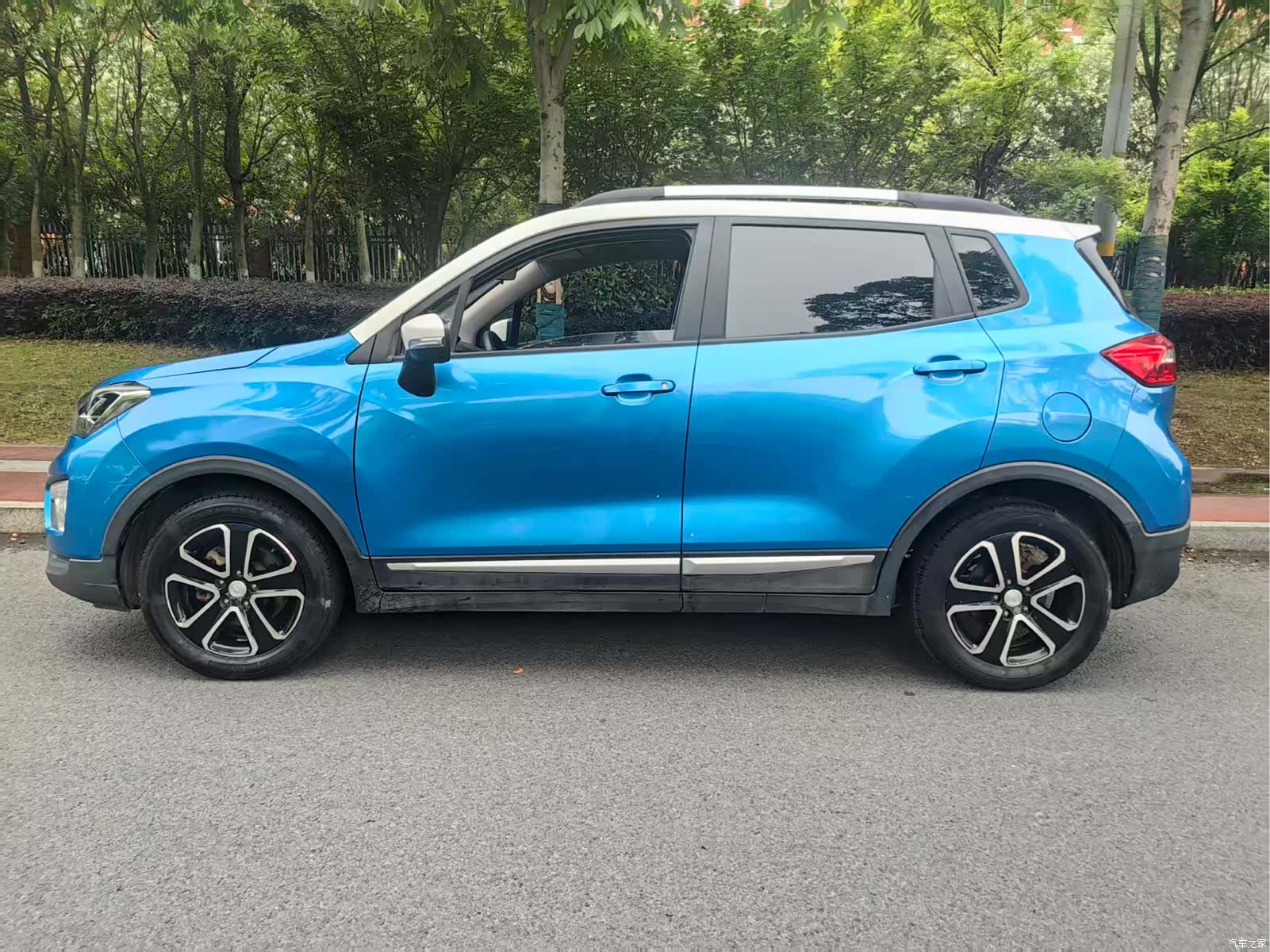 Changan CS15, 2016 3