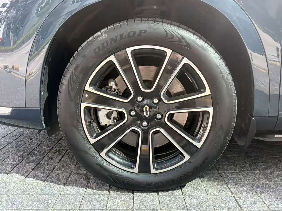 AITO Ask the world M7