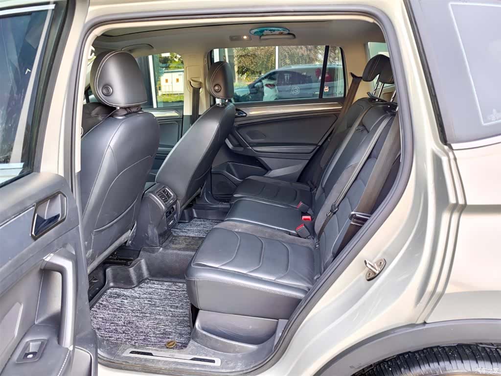 Volkswagen Tiguan L, 2021 8
