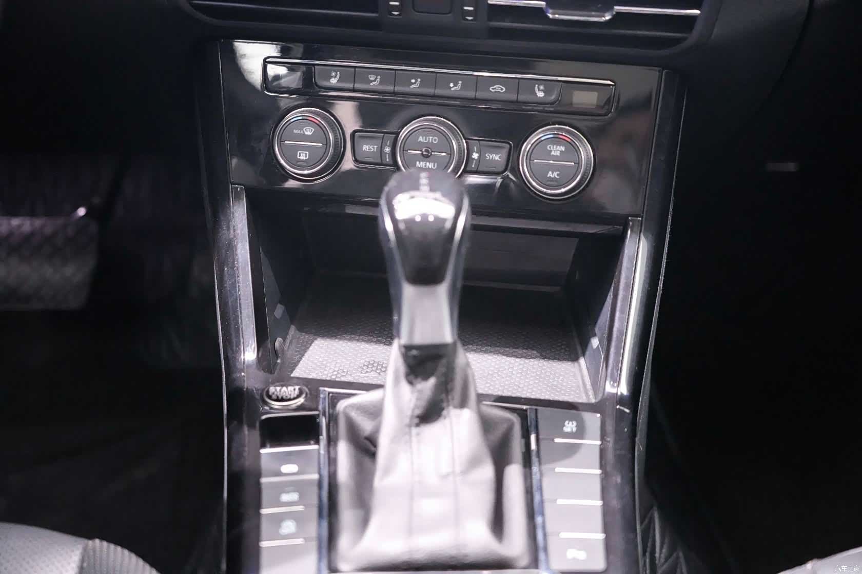 Volkswagen Passat, 2019 14