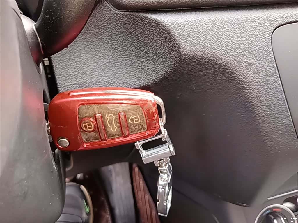 Audi Q3, 2019 9