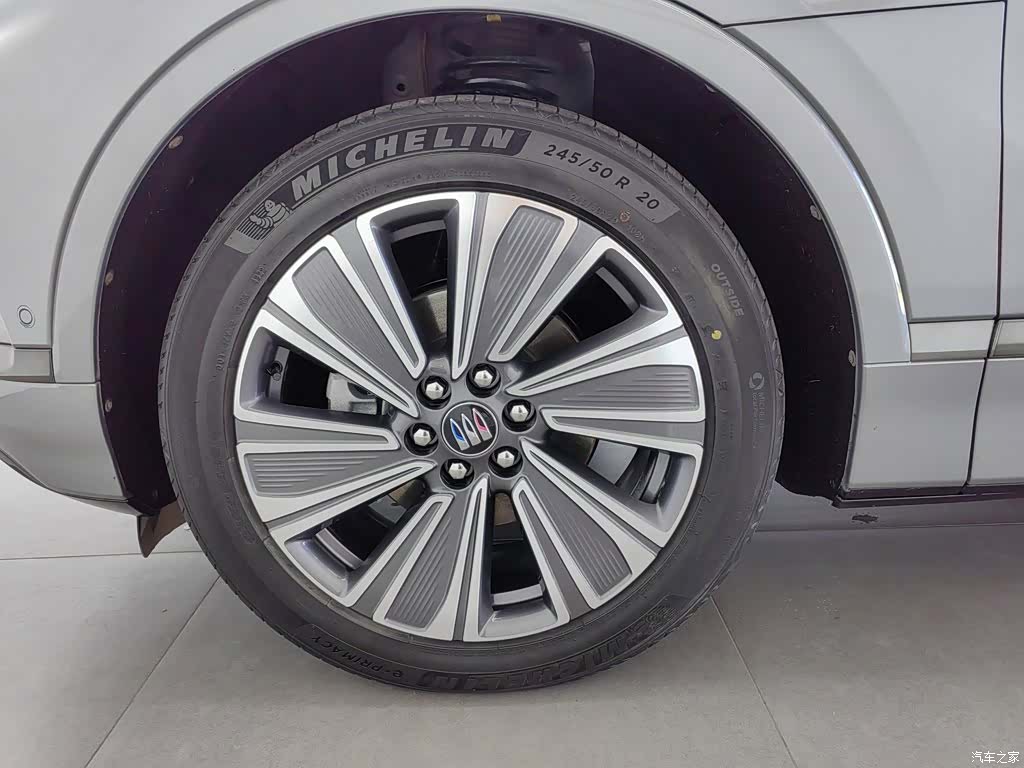Buick E5, 2023 17