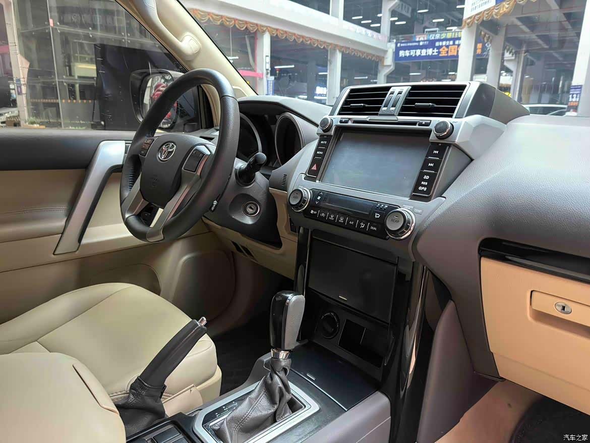Toyota Prado, 2015 6