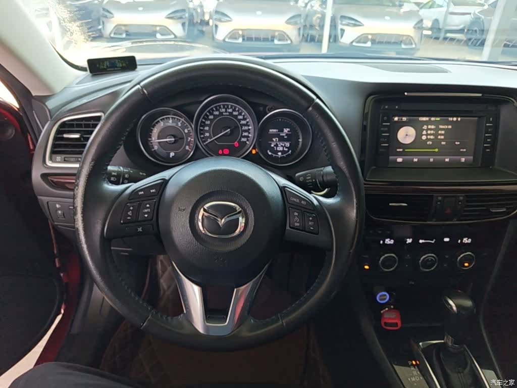 Mazda Atenza, 2016 11