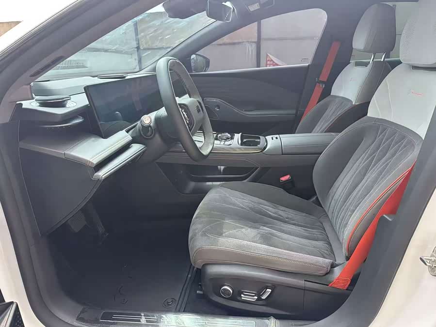 Geely Galaxy E8 2025, фото 13