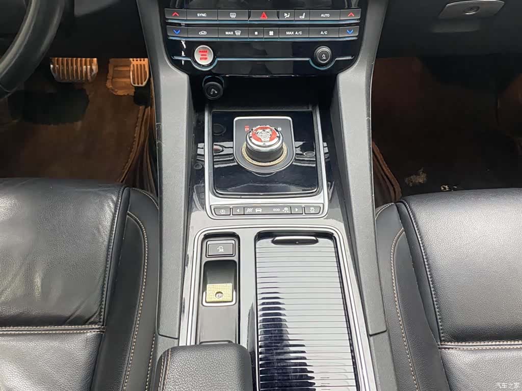 Jaguar F-PACE, 2017 23