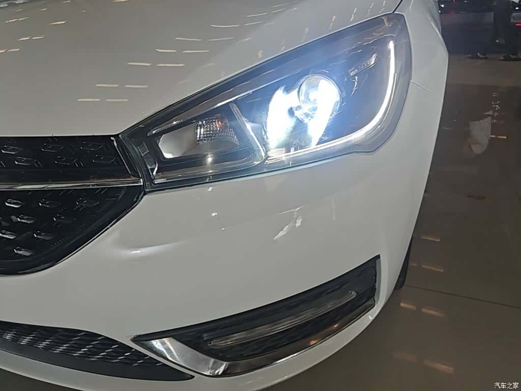 Chery 5, 2017 24