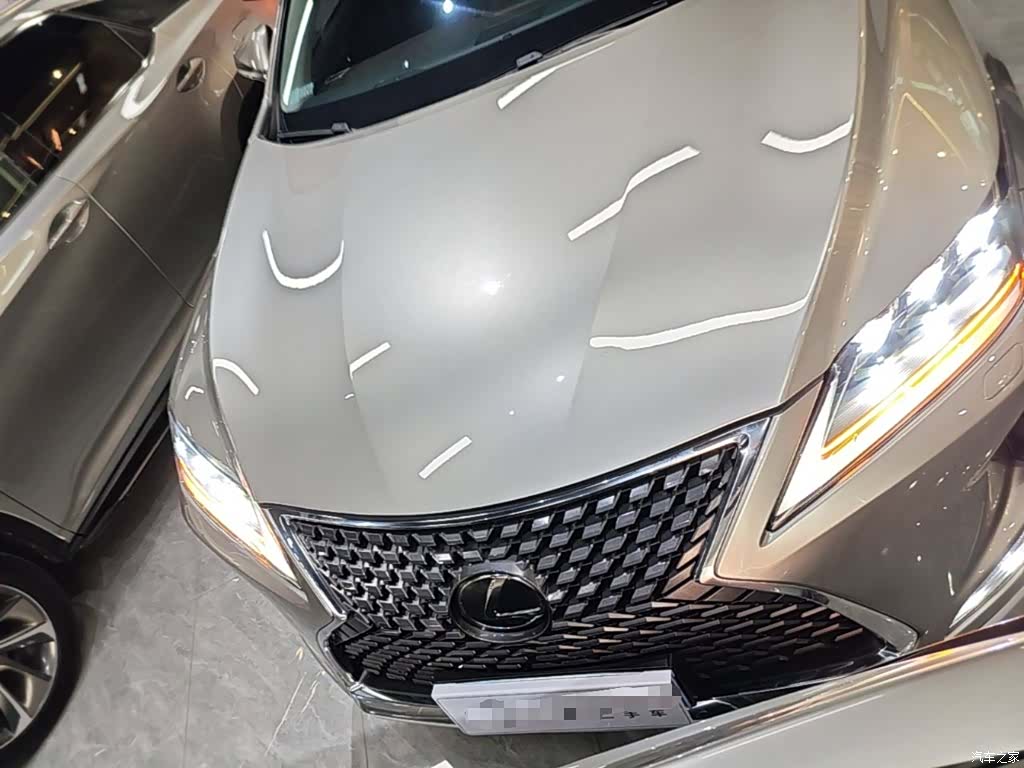 Lexus RX, 2021 3