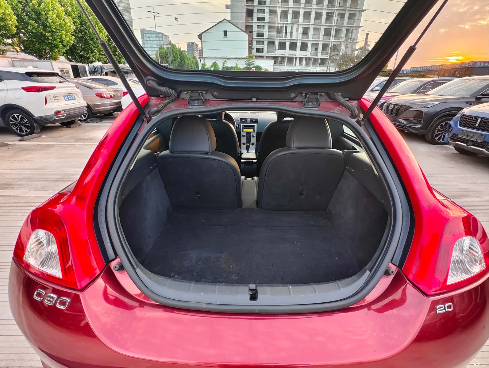 Volvo C30, 2010 11