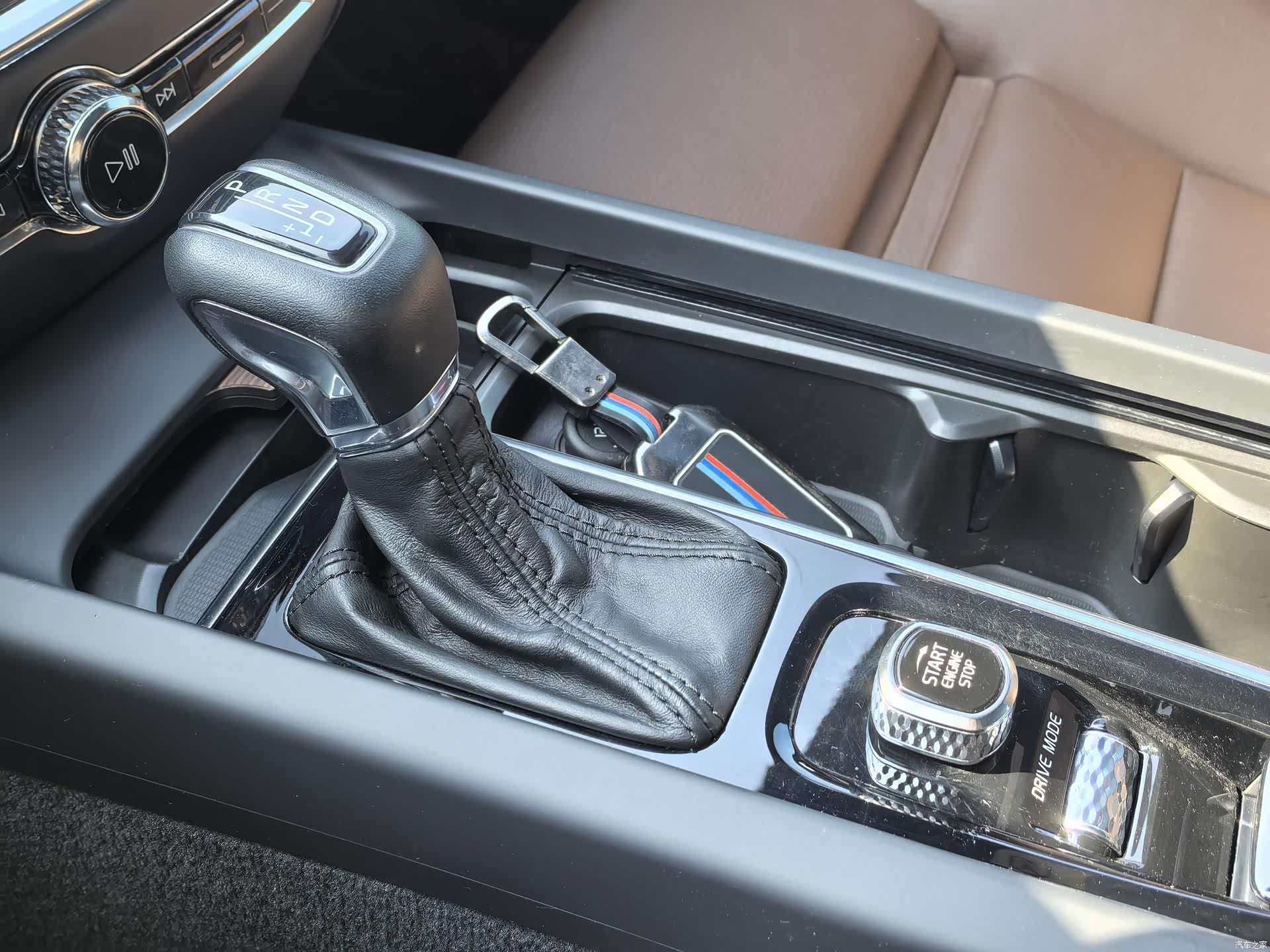 Volvo S60, 2021 все фото