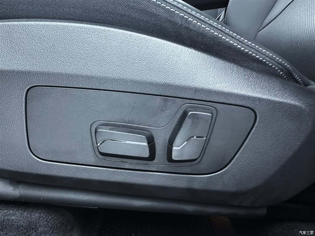 BMW X1, 2024 13