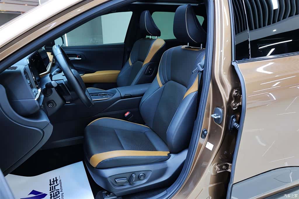 Toyota Crown, 2024 27