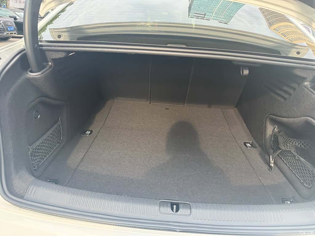 Audi A4L, 2023 12