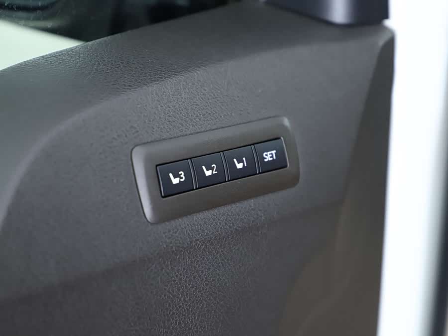Toyota Alphard 2014, фото 19