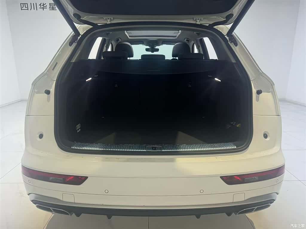 Audi Q5L, 2022 6