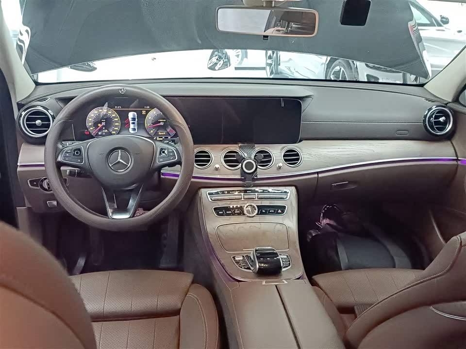 Mercedes-Benz E-class Mercedes-Benz E-class