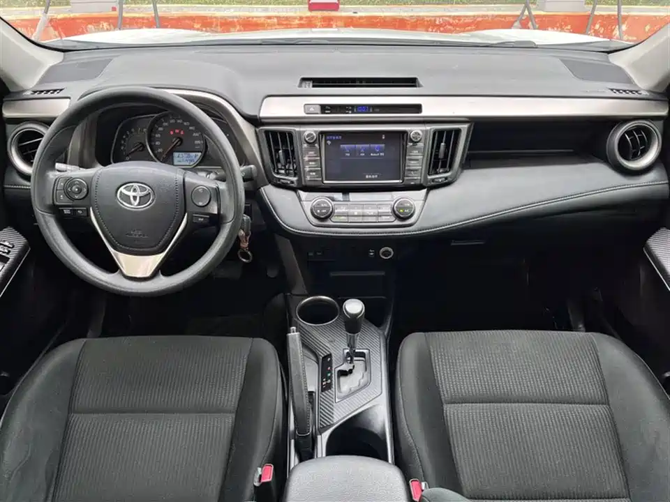 Toyota RAV4 Rongfang