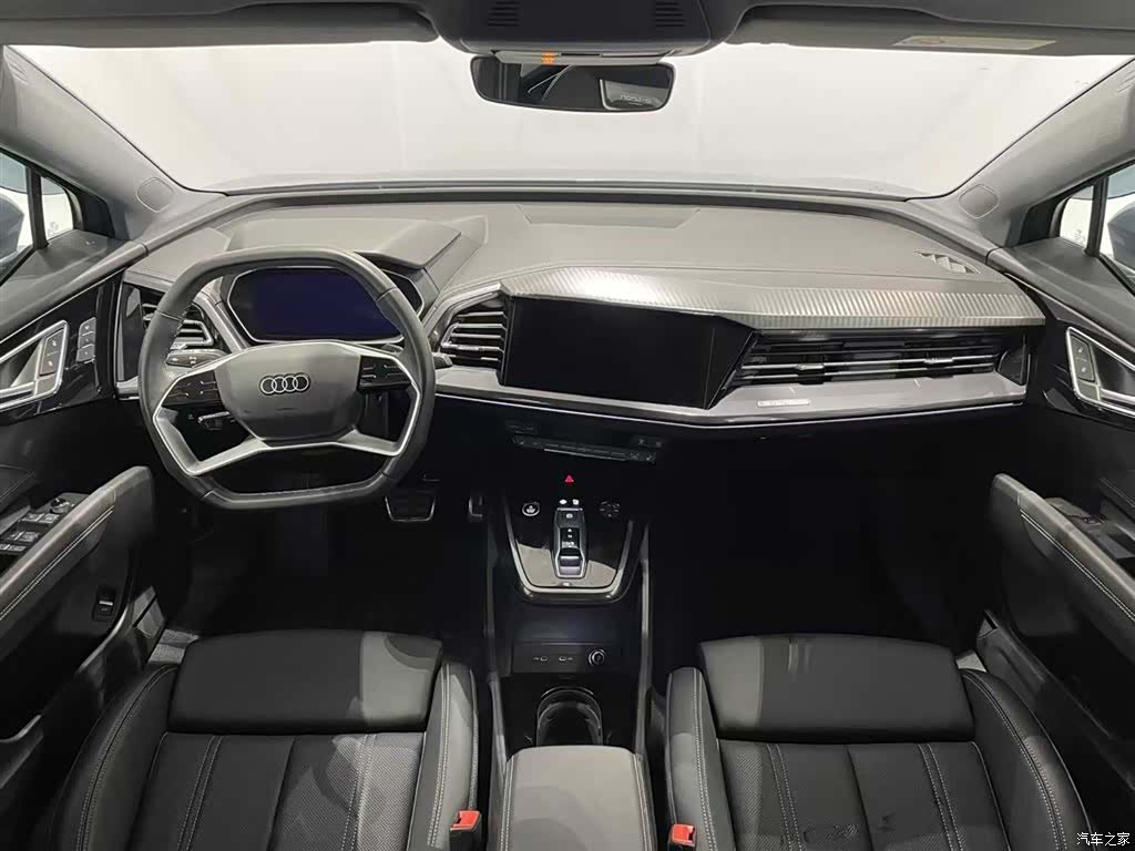 Audi Q4 e-tron, 2024 7