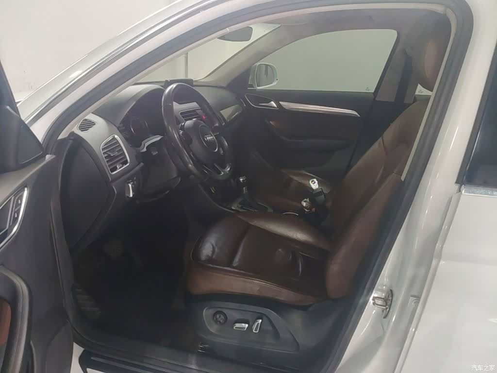 Audi Q3, 2017 15