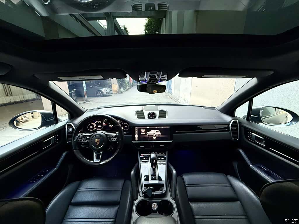 Porsche Cayenne, 2022 7