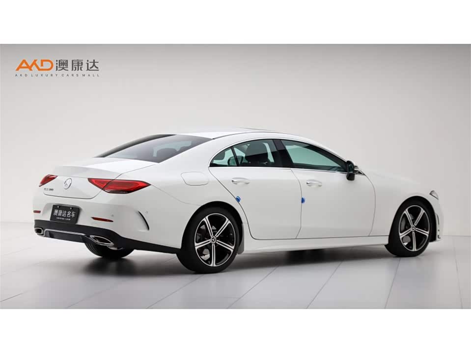 Mercedes-Benz CLS Mercedes-Benz CLS