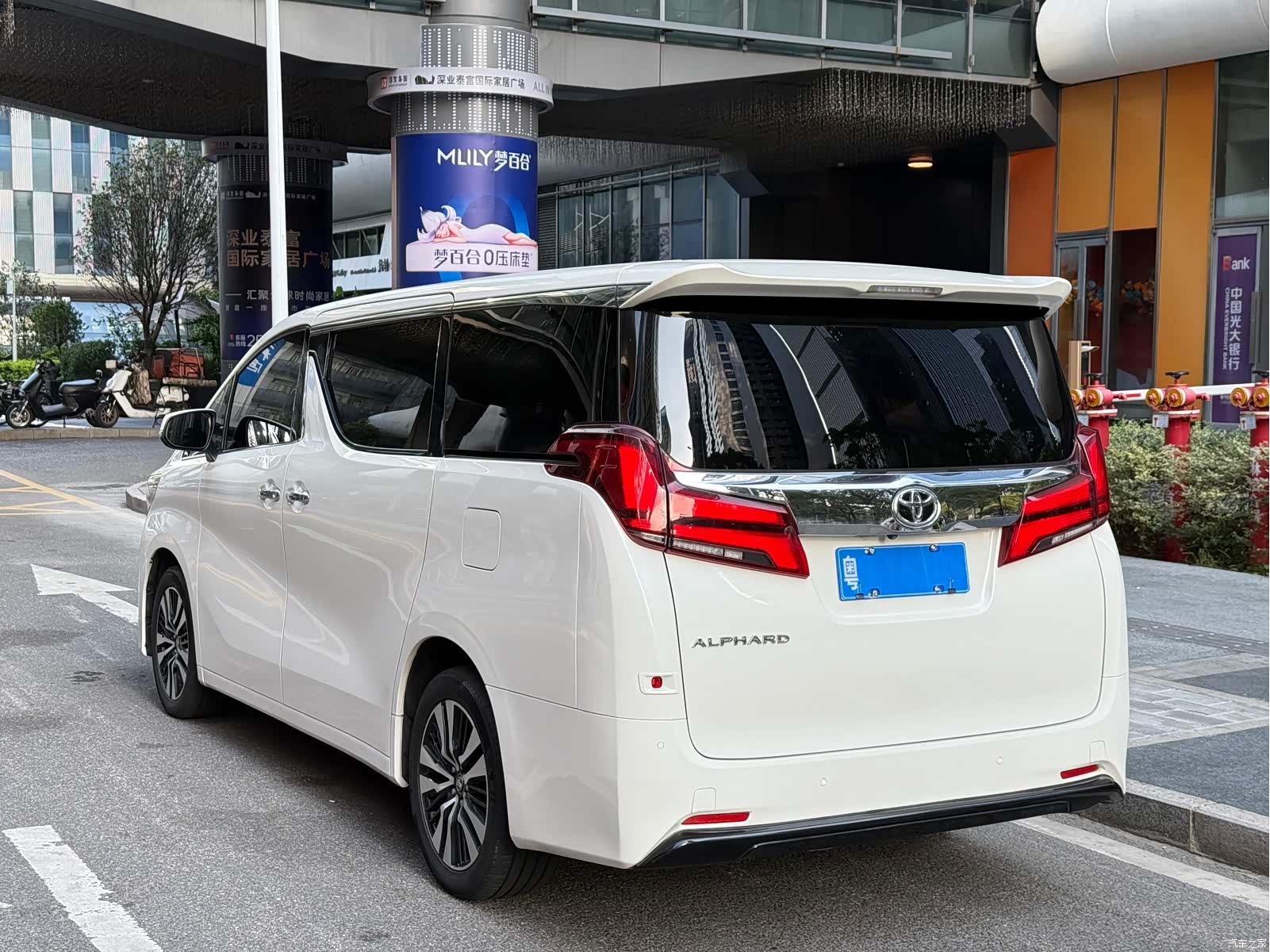 Toyota Alphard, 2018 22