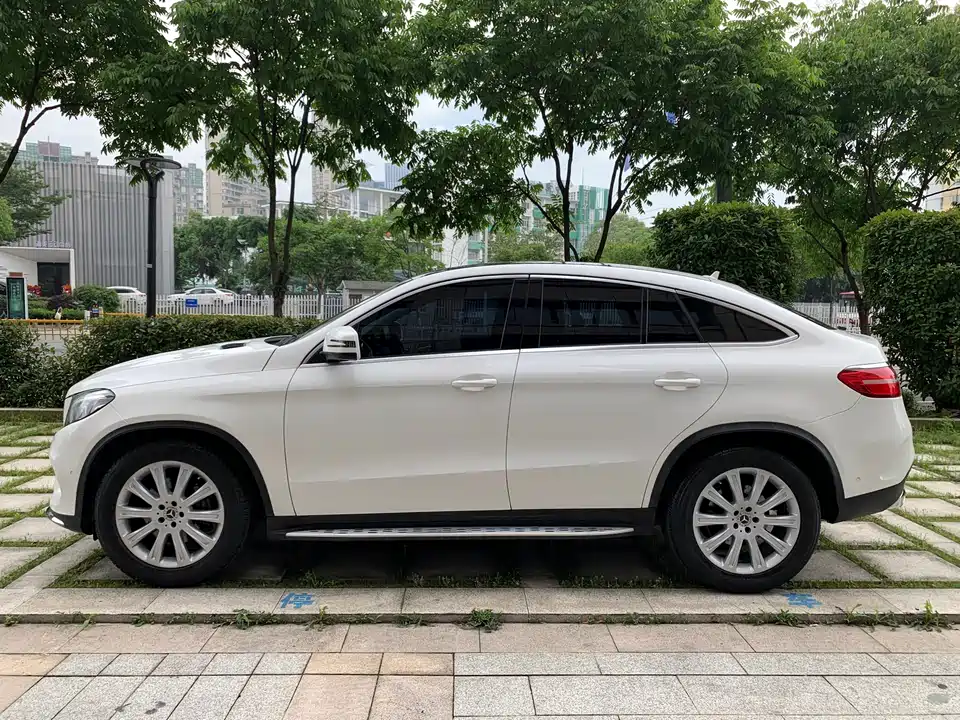 Mercedes-Benz GLE coupe