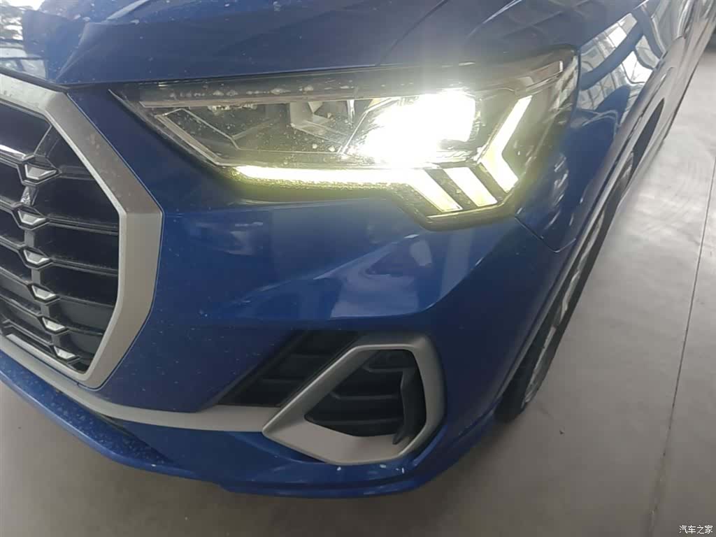 Audi Q3, 2020 18