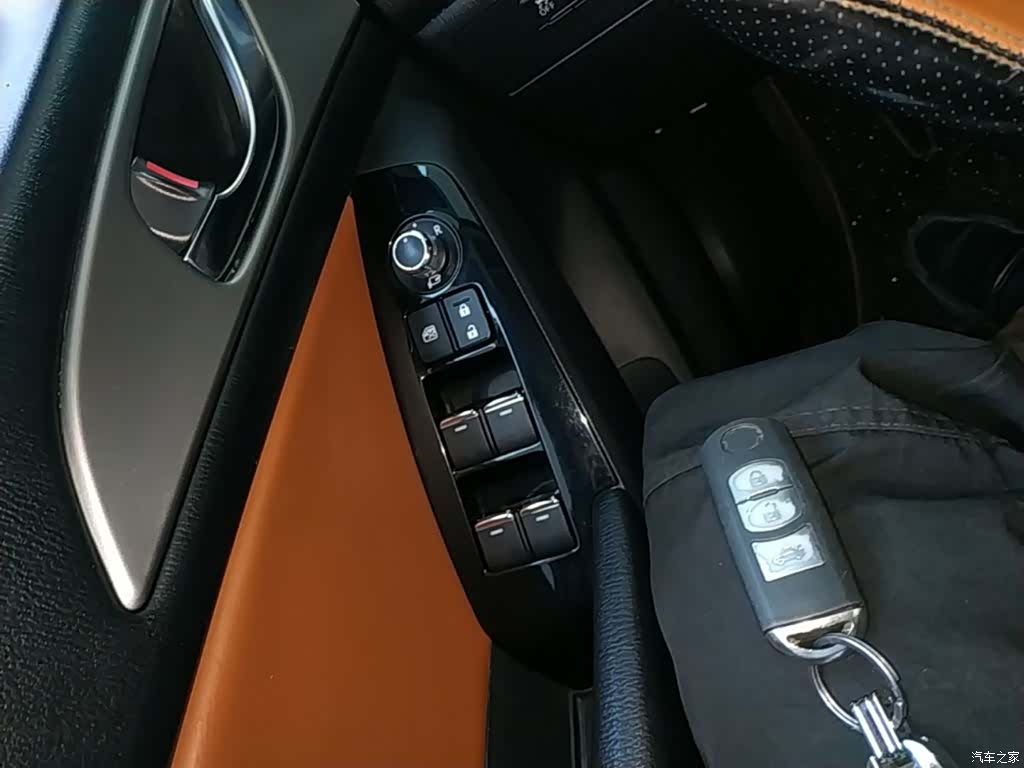Mazda Mazda3, 2018 9