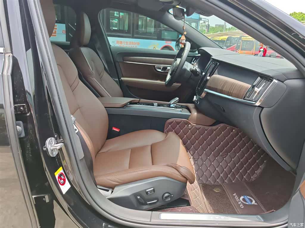 Volvo S90, 2023 23