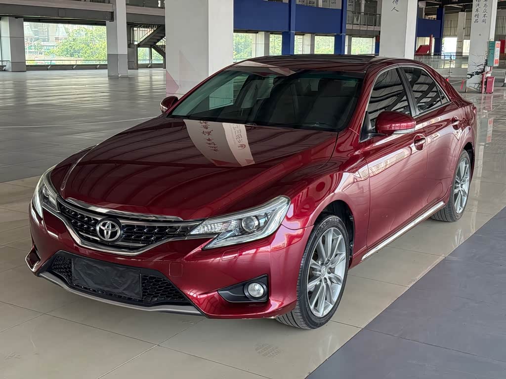 Toyota Reiz