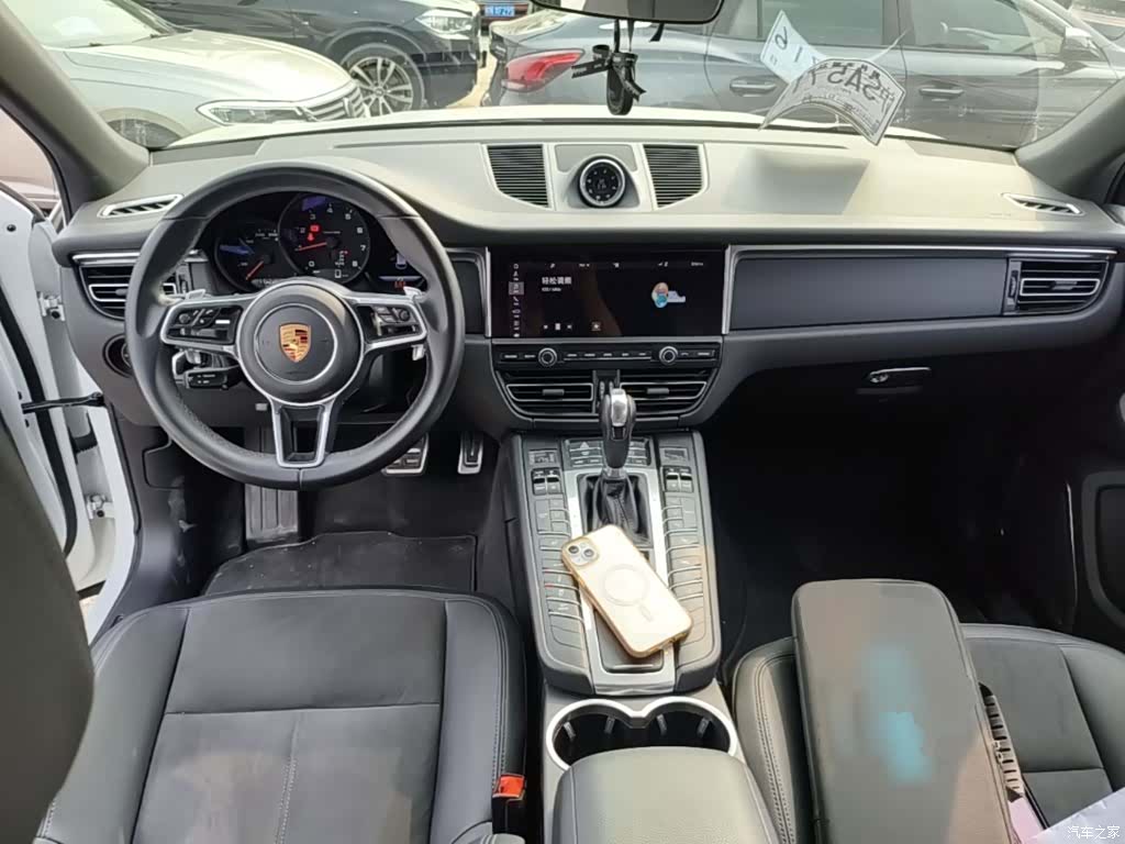 Porsche Macan, 2019 10
